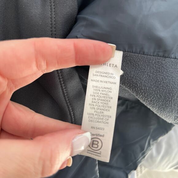 Athleta Rock Rige PrimaLoft Blue Quilted Jacket Size Small - Picture 3 of 8